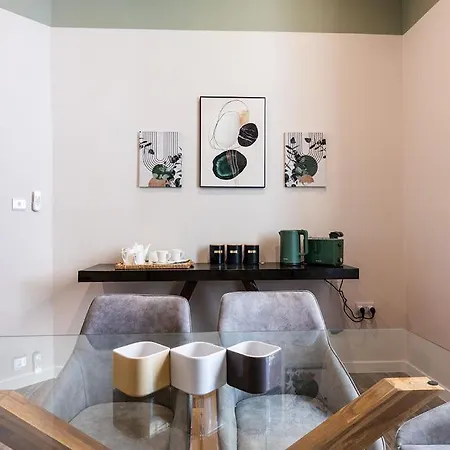 公寓 Elegant 3 Bed In With Small Backyard 斯利马
